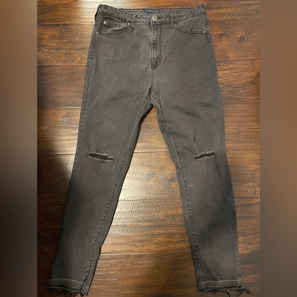 Black Aeropostale “The Norma Jean”
